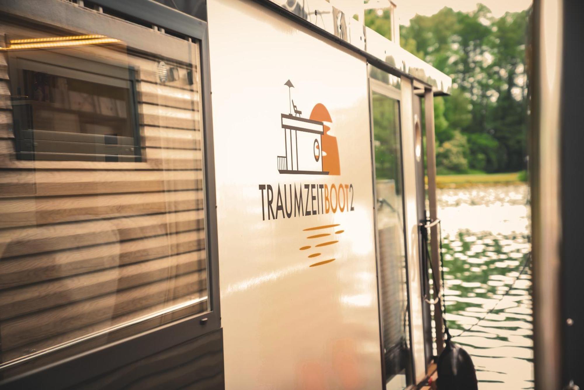 Traumzeitboot2 Auf Dem Scharmuetzelsee Bad Saarow Exterior photo